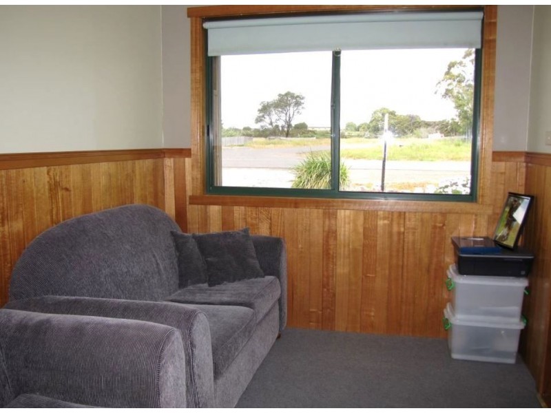 12 Crowther Street, Beaconsfield TAS 7270