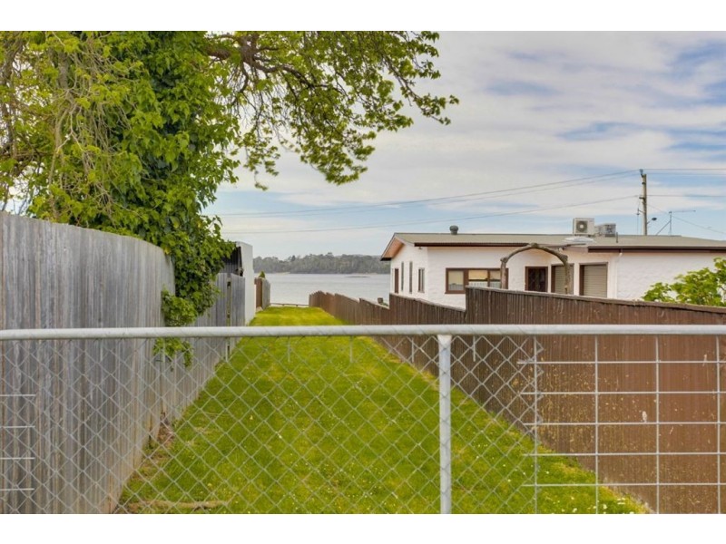 12 Scott Street, Beauty Point TAS 7270