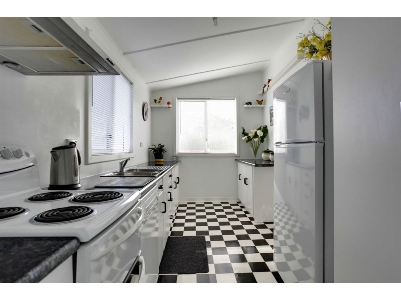 12 Scott Street, Beauty Point TAS 7270