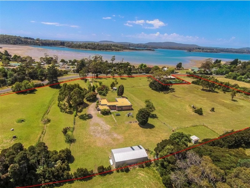 13 West Arm Road, Beauty Point TAS 7270