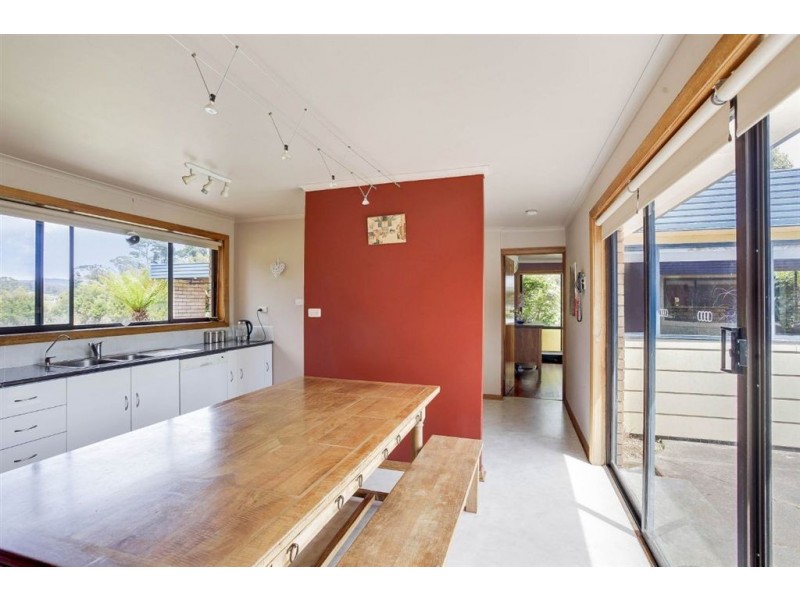 13 West Arm Road, Beauty Point TAS 7270