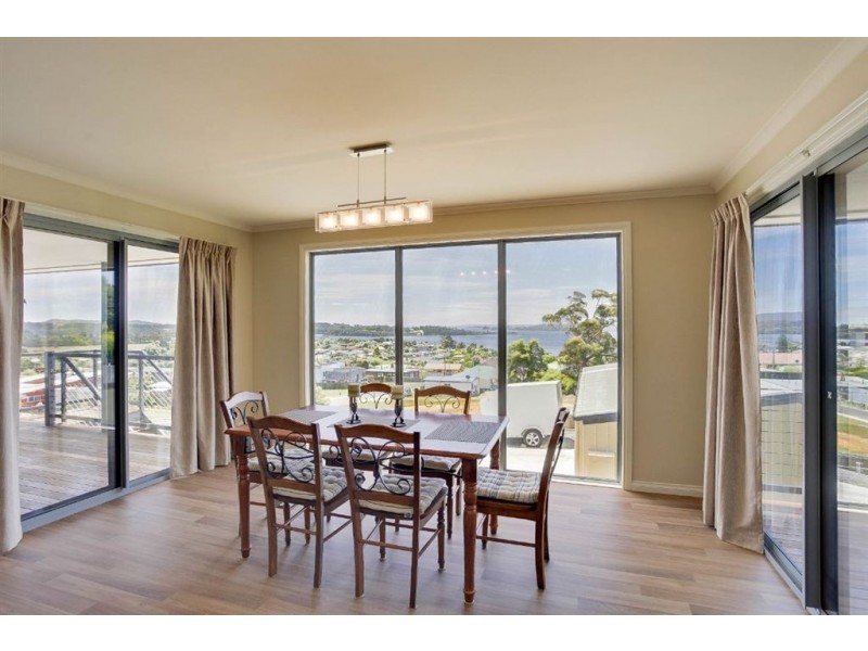 11 Cosgrove Court, Beauty Point TAS 7270