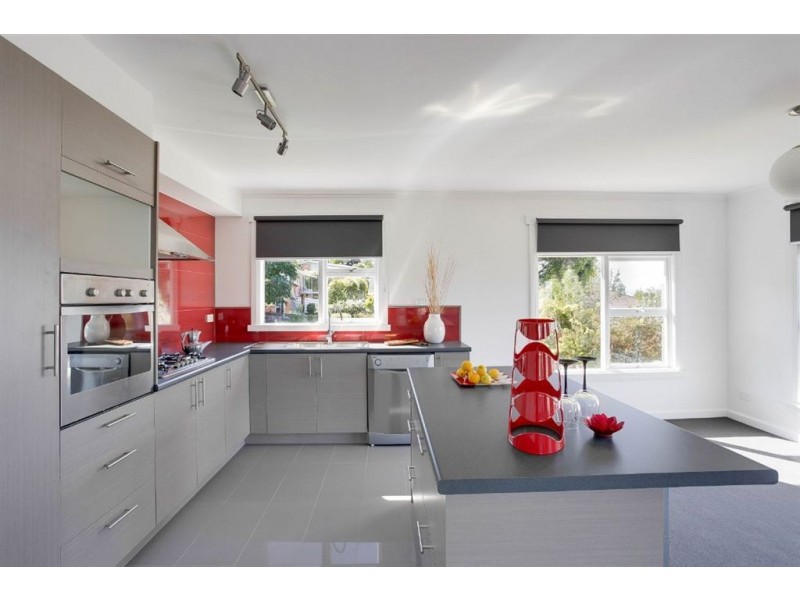 10 Janor Street, Riverside TAS 7250