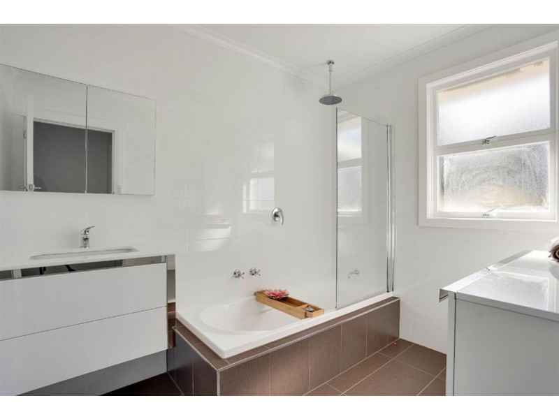10 Janor Street, Riverside TAS 7250