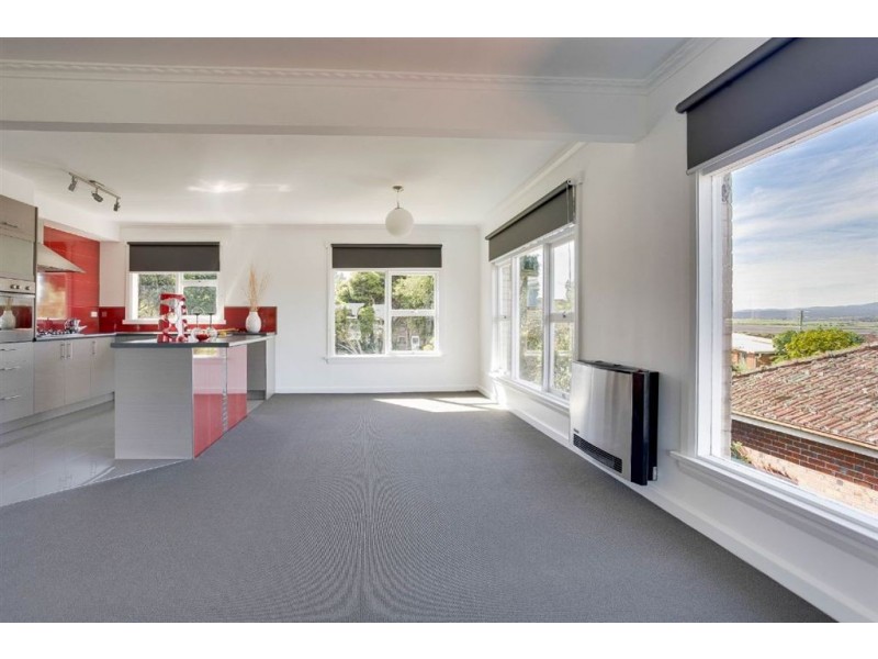 10 Janor Street, Riverside TAS 7250