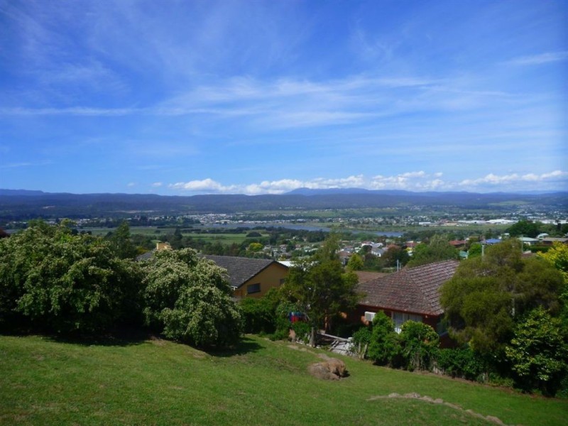 15 Balmoral Avenue, Riverside TAS 7250