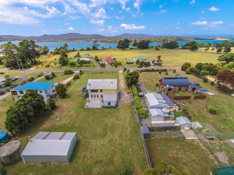 240 Bevic Road, Clarence Point TAS 7270