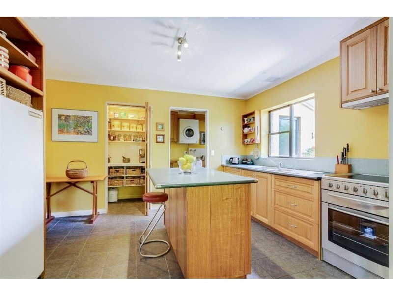 384 Gravelly Beach Road, Gravelly Beach TAS 7276