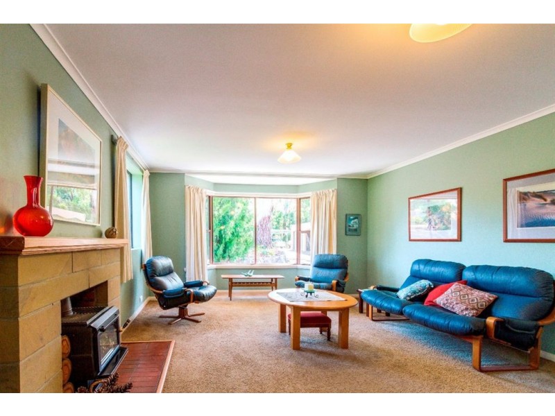 384 Gravelly Beach Road, Gravelly Beach TAS 7276