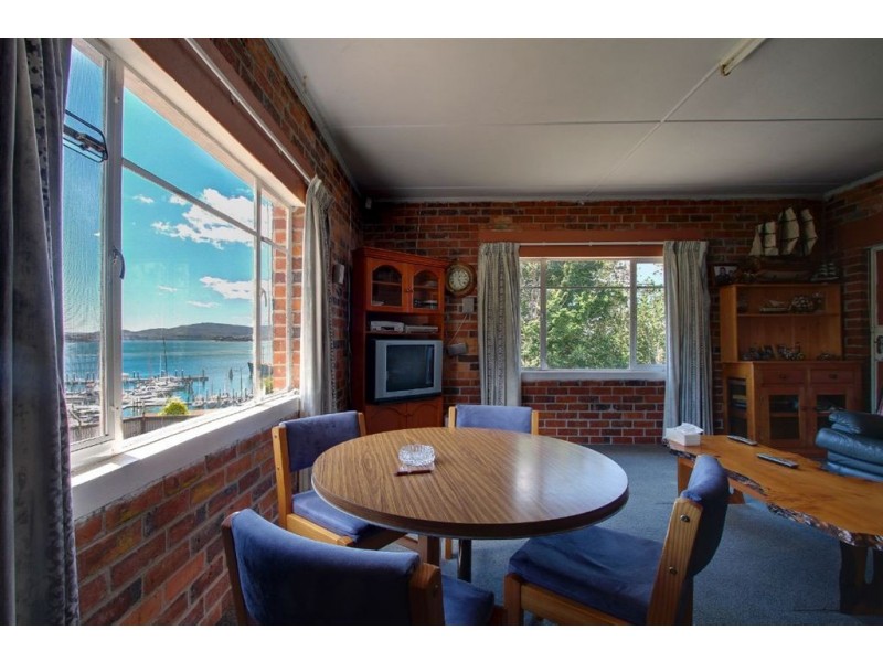 125 Flinders Street, Beauty Point TAS 7270