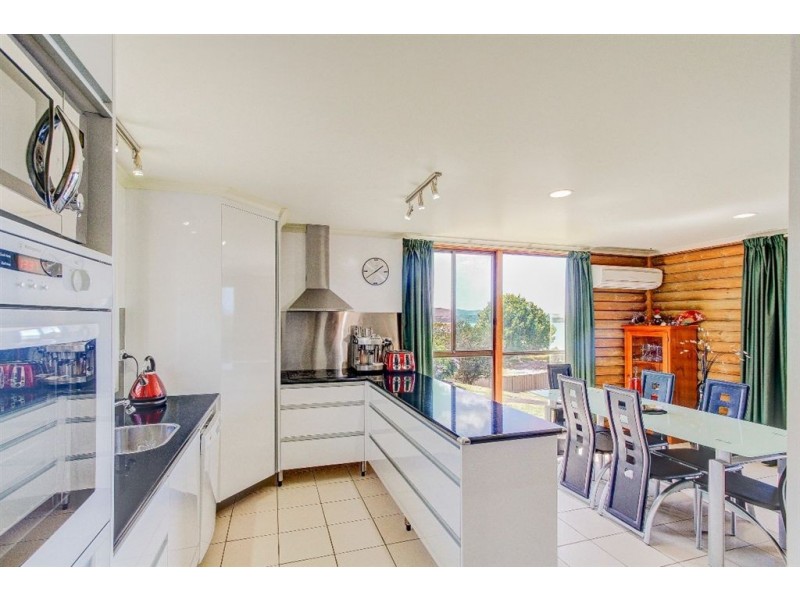 3 Crozier Street, Beauty Point TAS 7270