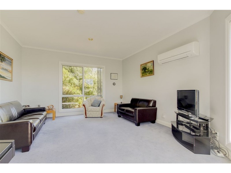 9 Pleasant Hills Drive, Grindelwald TAS 7277