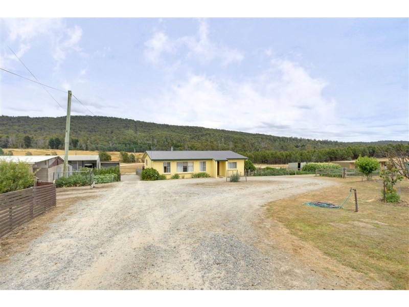 3659 West Tamar Highway, Sidmouth TAS 7270