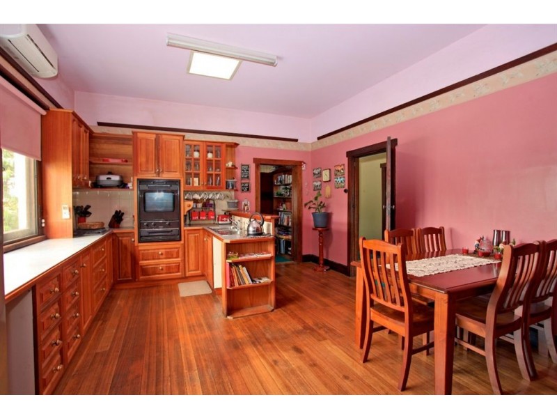 158 Weld Street, Beaconsfield TAS 7270