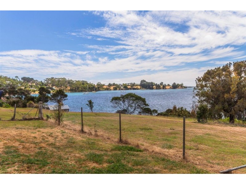 89 Sunset Boulevard, Clarence Point TAS 7270