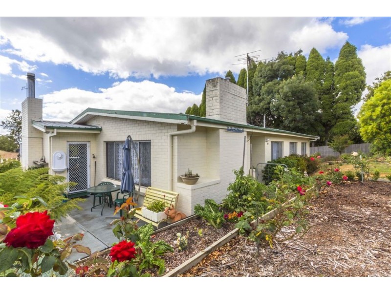 41-43 Crowther Street, Beaconsfield TAS 7270