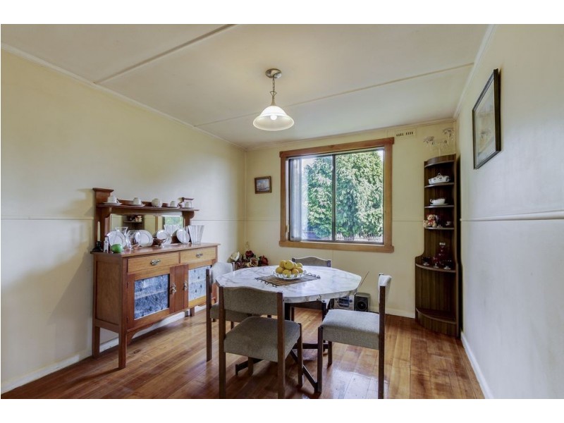 16 Brooklyn Street, Beaconsfield TAS 7270