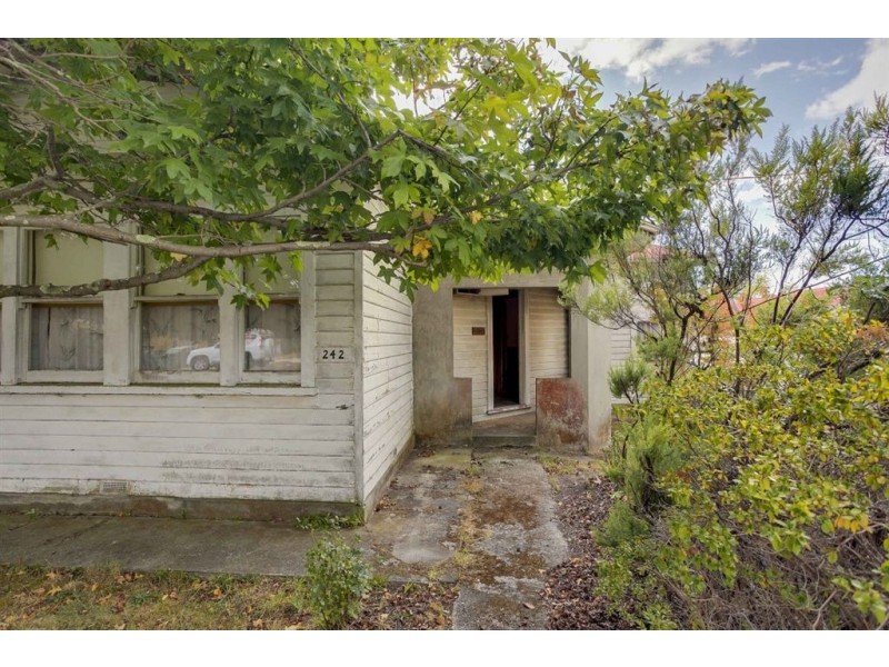 242 Flinders St, Beauty Point TAS 7270