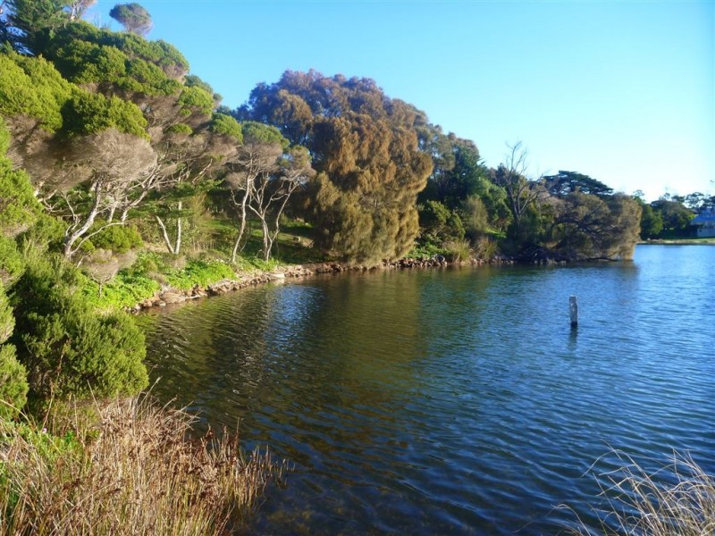 121 Bevic Road, Clarence Point TAS 7270