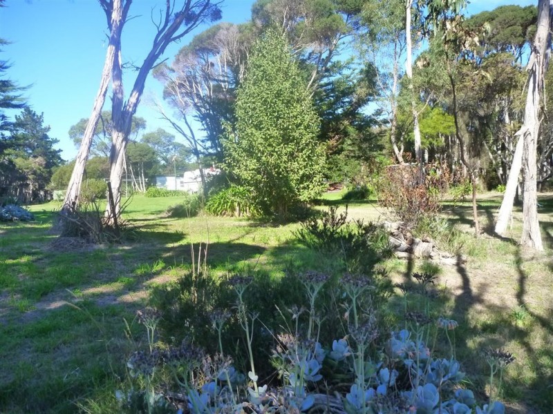 121 Bevic Road, Clarence Point TAS 7270