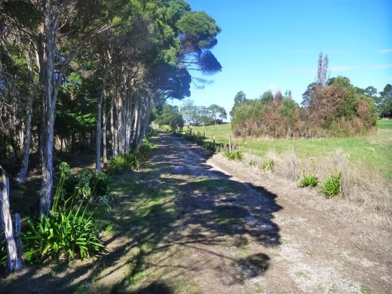 121 Bevic Road, Clarence Point TAS 7270