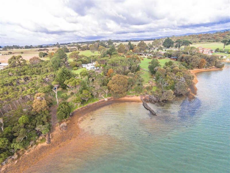 121 Bevic Road, Clarence Point TAS 7270