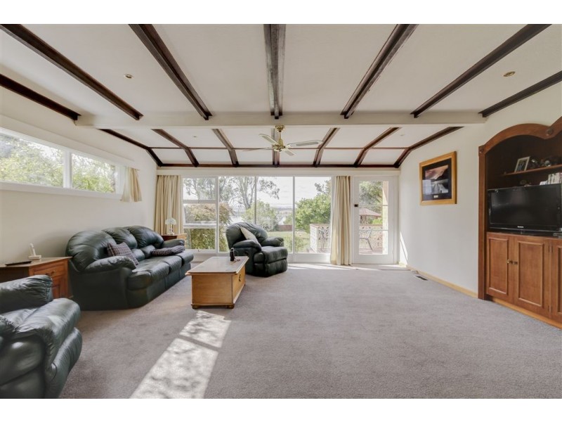 51 Beach Road, Gravelly Beach TAS 7276