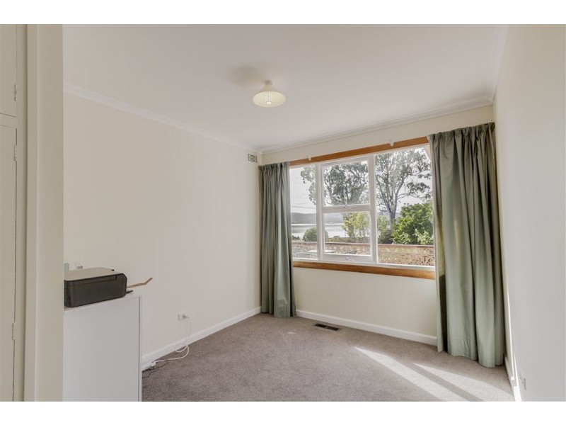 51 Beach Road, Gravelly Beach TAS 7276