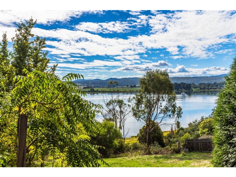 58 Beach Road, Legana TAS 7277