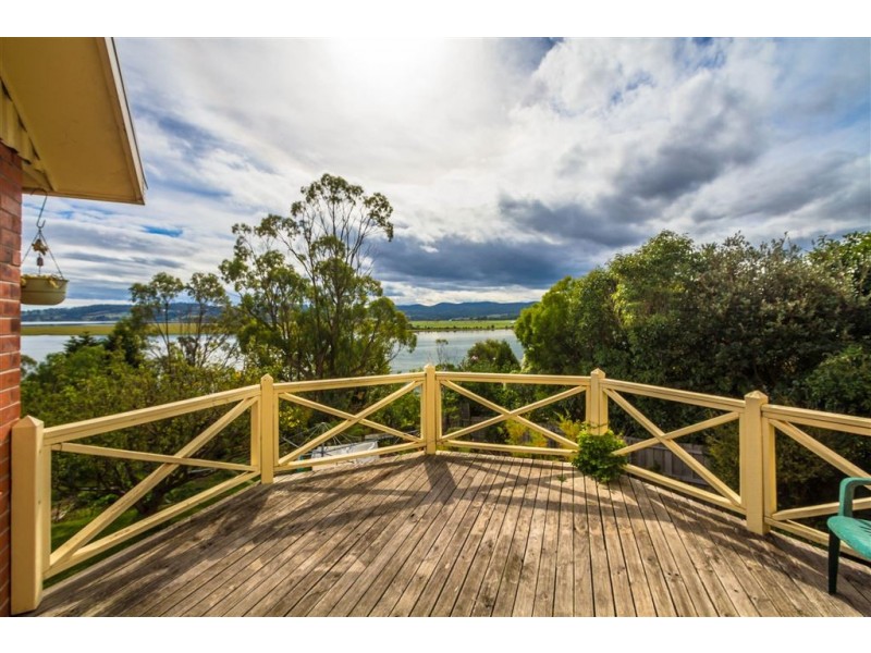 58 Beach Road, Legana TAS 7277