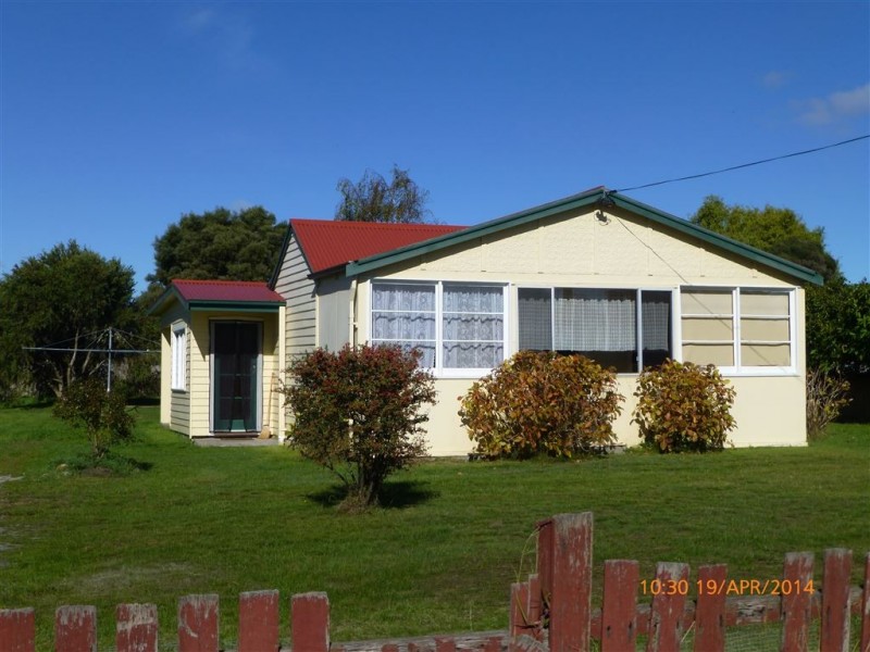 235 Flinders Street, Beauty Point TAS 7270