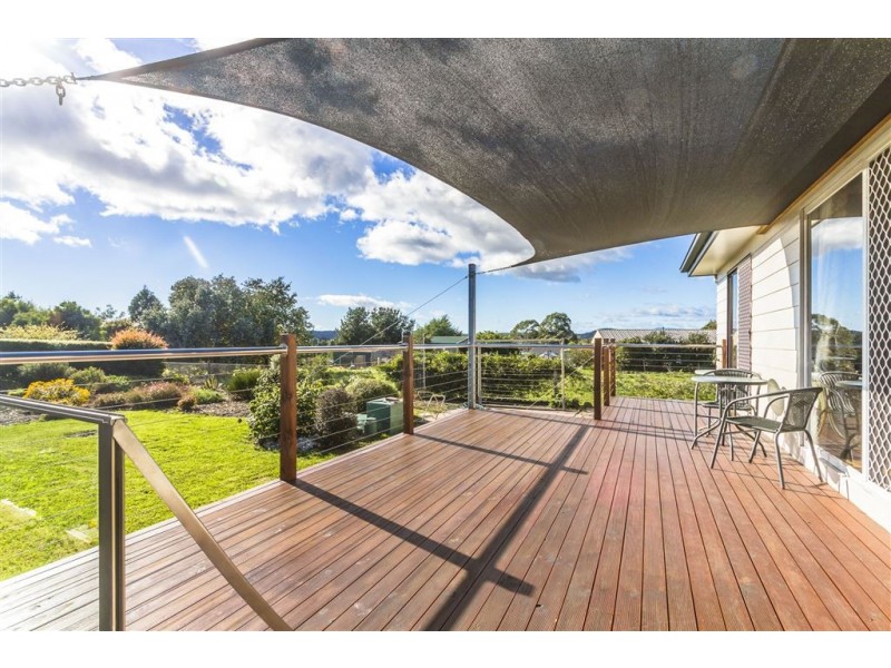28 Weld Street, Beaconsfield TAS 7270