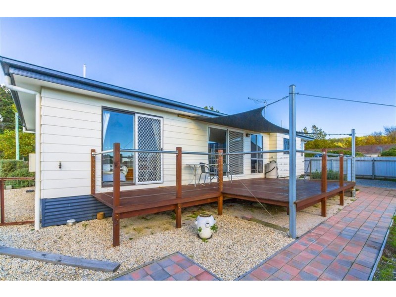 28 Weld Street, Beaconsfield TAS 7270
