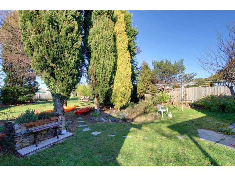 174 Charles Street, Beauty Point TAS 7270