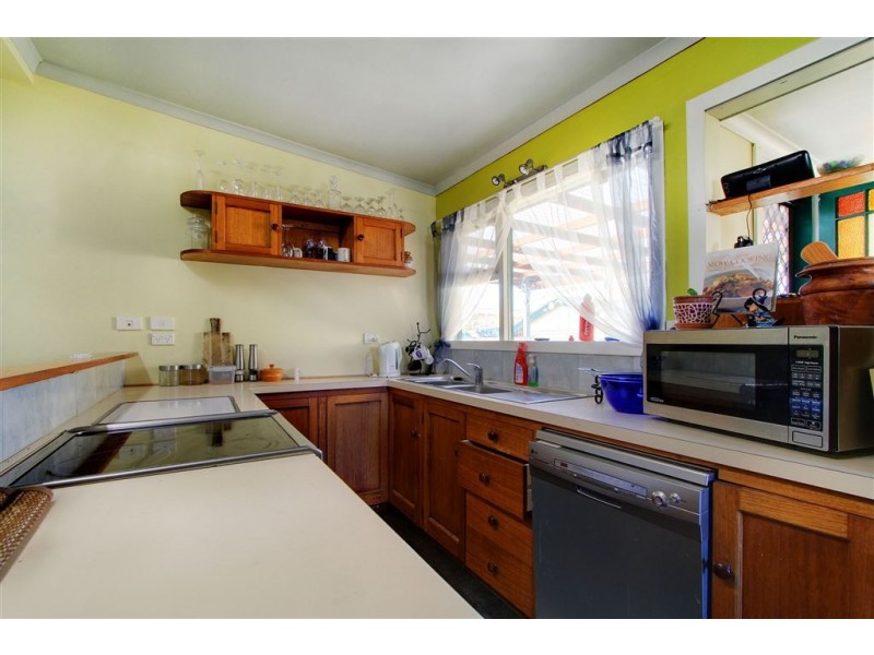 174 Charles Street, Beauty Point TAS 7270