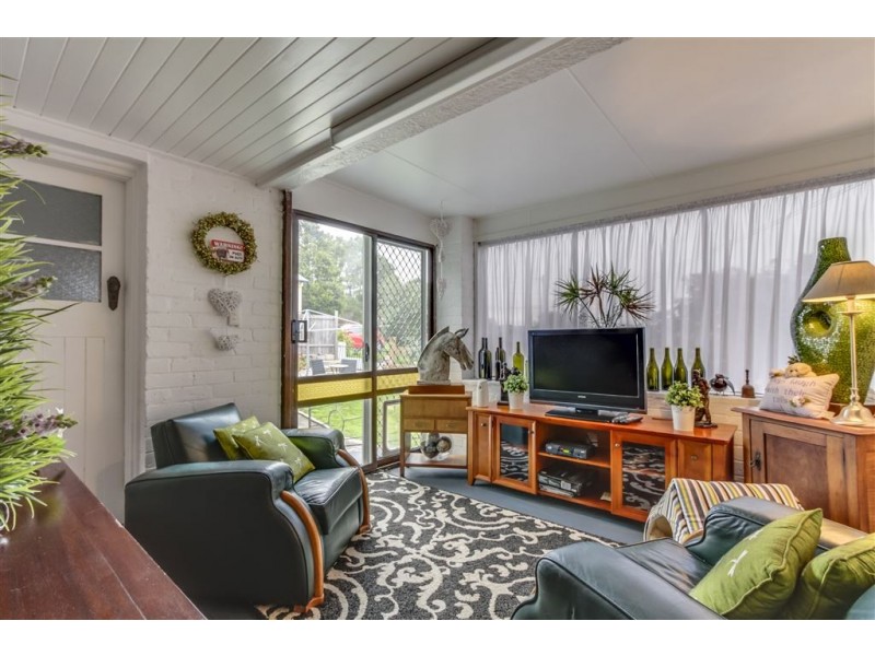 156 Oxford Street, Beauty Point TAS 7270