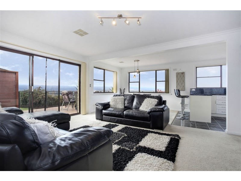 17 Balmoral Avenue, Riverside TAS 7250