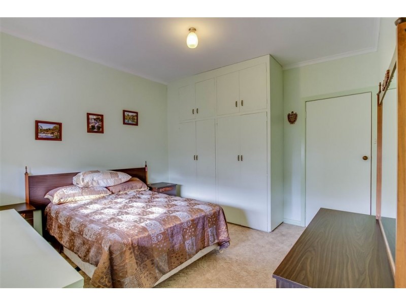 74 Gravelly Beach Road, Blackwall TAS 7275