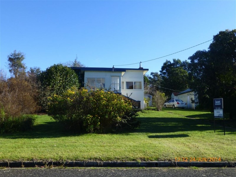 25 Taree Crescent, Gravelly Beach TAS 7276