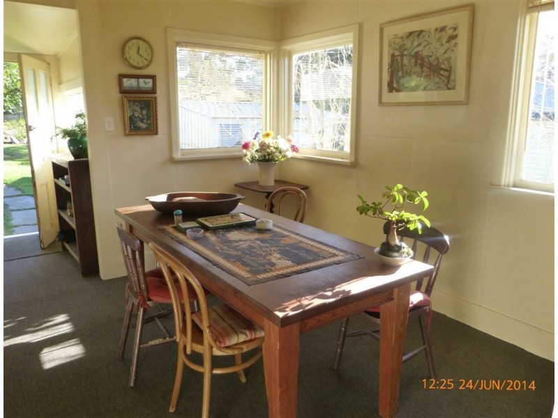 25 Taree Crescent, Gravelly Beach TAS 7276