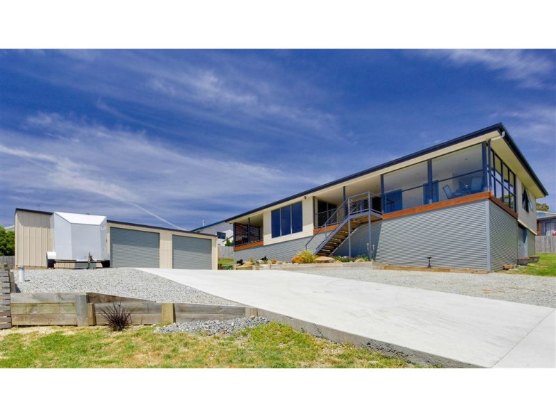 11 Cosgrove Court, Beauty Point TAS 7270