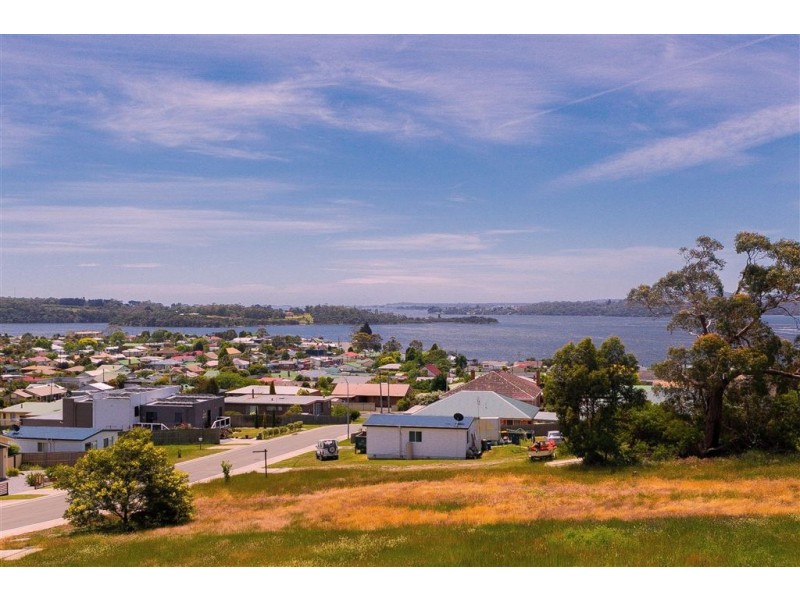 11 Cosgrove Court, Beauty Point TAS 7270