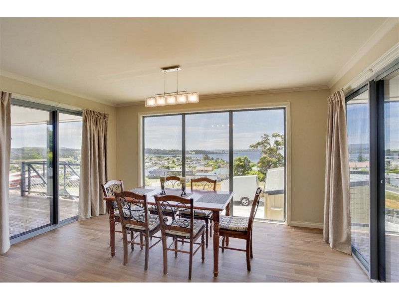 11 Cosgrove Court, Beauty Point TAS 7270