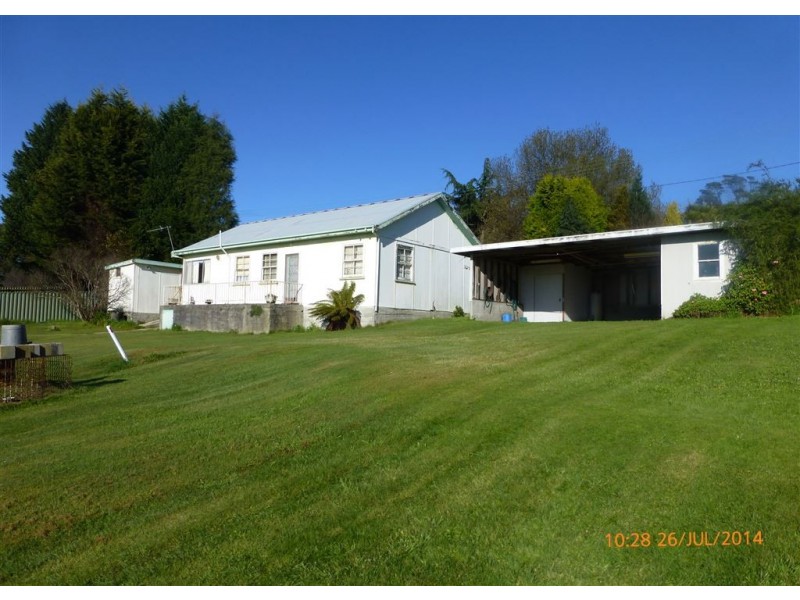 30 – 32 Douglas Street, Beaconsfield TAS 7270