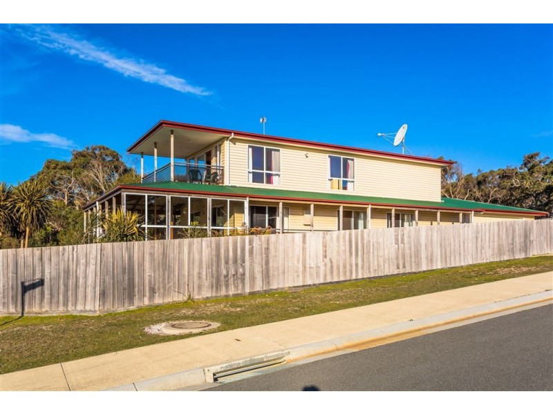 105 Top Road West, Greens Beach TAS 7270