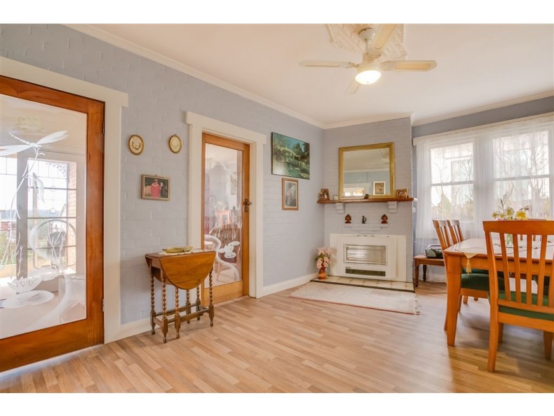 9 Garrett Street, Beauty Point TAS 7270