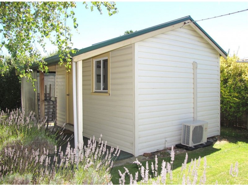 15 Mainwaring Street, Beauty Point TAS 7270