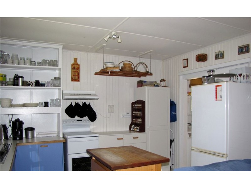 15 Mainwaring Street, Beauty Point TAS 7270