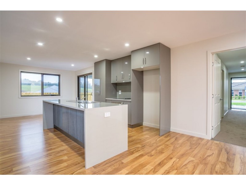 2/4 Andros Place, Legana TAS 7277