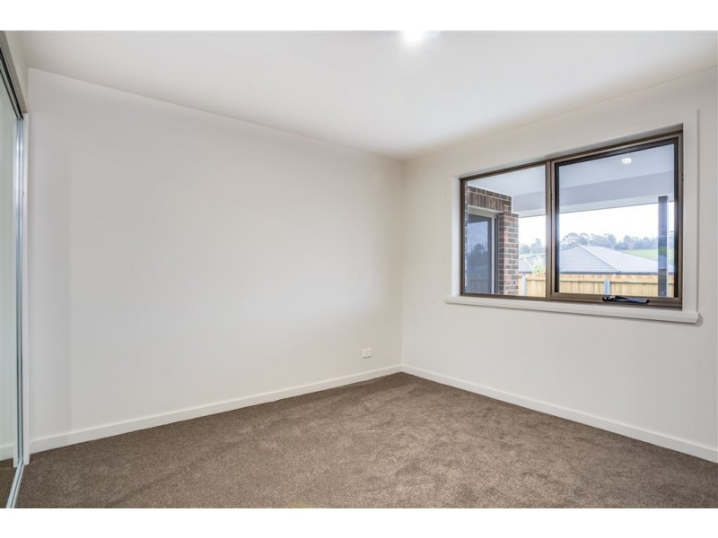 2/4 Andros Place, Legana TAS 7277